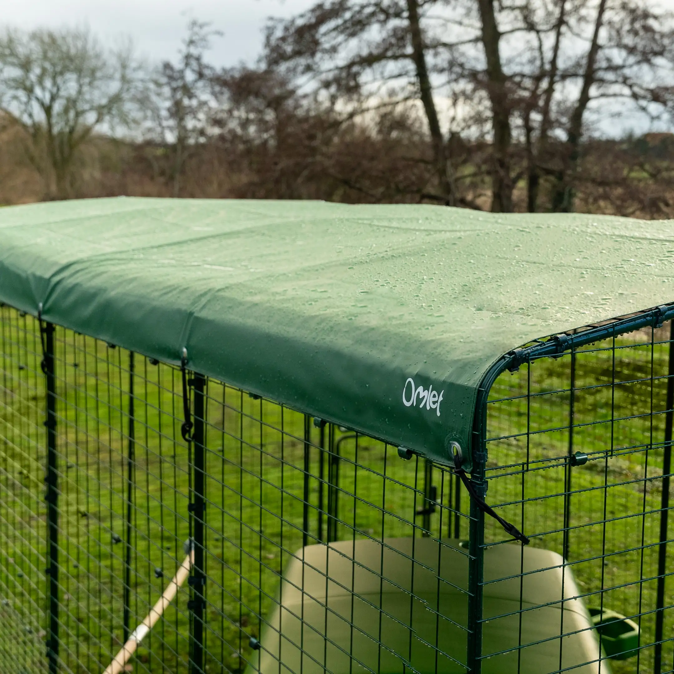 18-heavy-duty-chicken-run-cover-6ft-x-9ft-1.webp