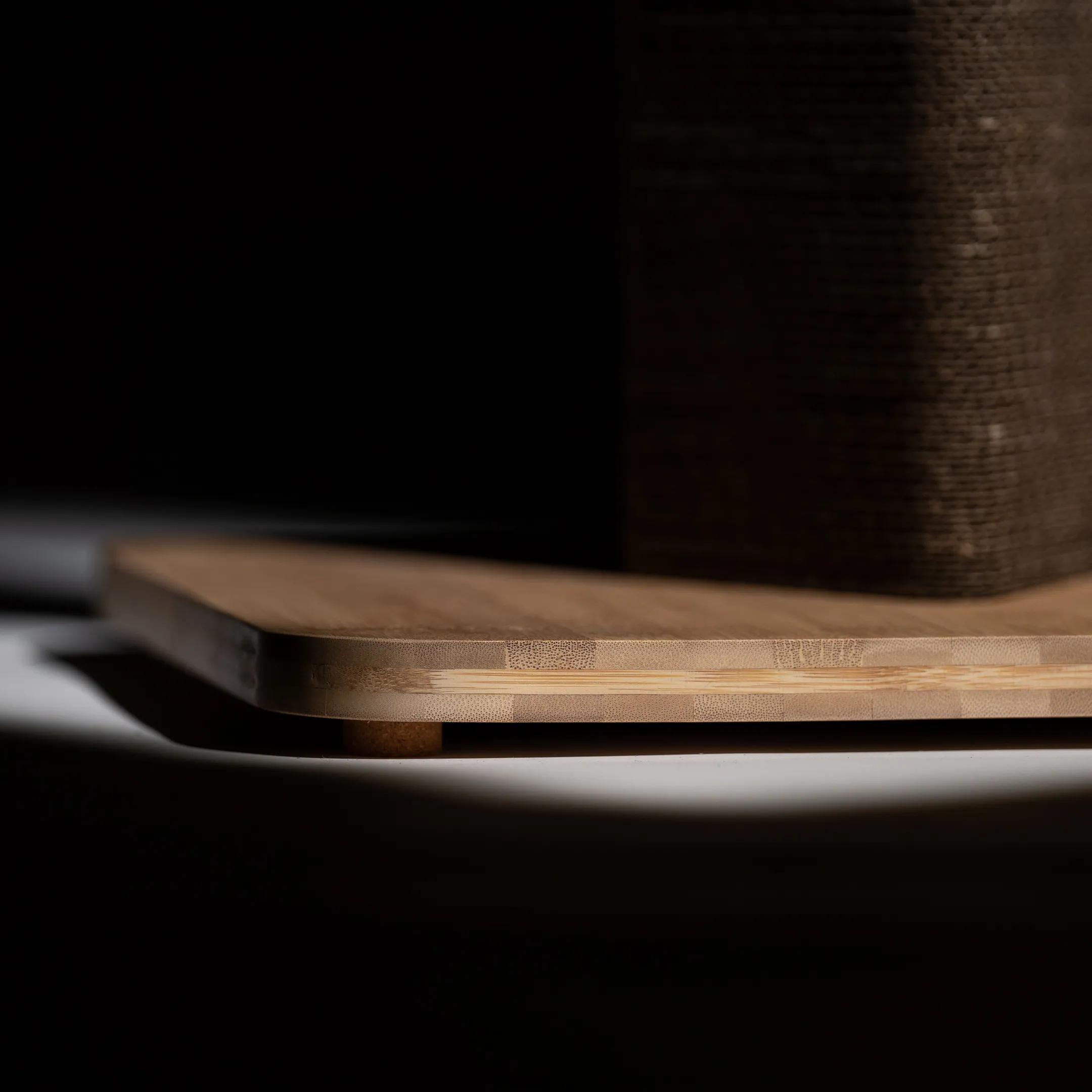 477-refillable-cardboard-cat-scratching-post-tall-1.jpg