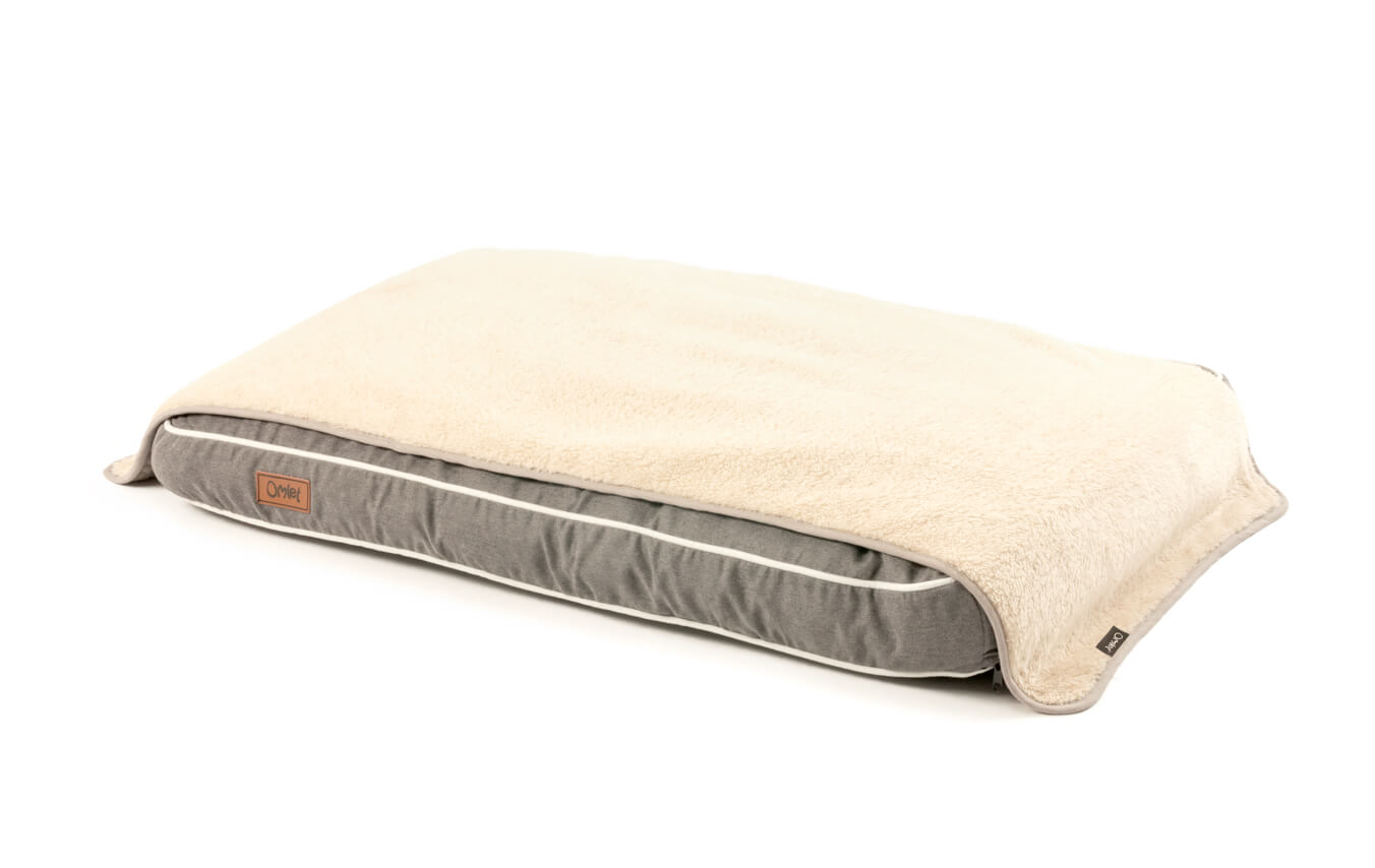 552-super-soft-cat-blanket-large-grey-and-cream-1.jpg