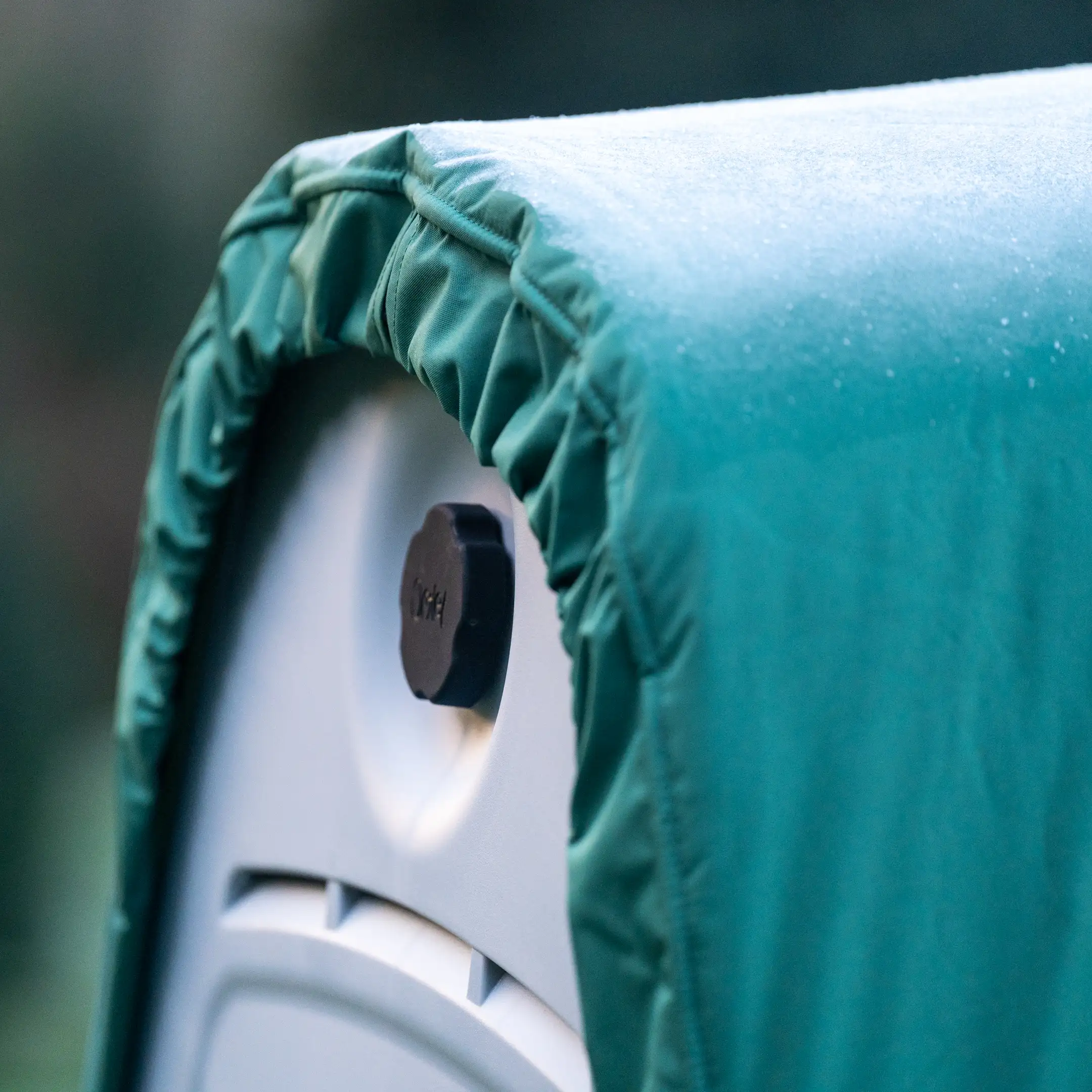 587-extreme-temperature-blanket-for-eglu-go-up-blue-1.webp