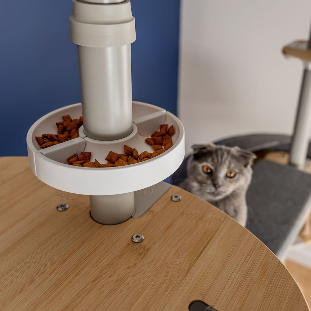 Freestyle Cat Tree - Treat Dish - White